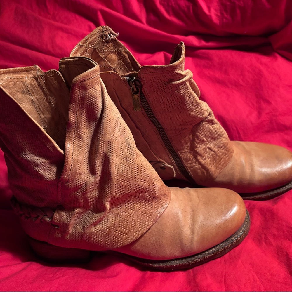 AS 98 Springer Slouchy Tan Leather Ankle Boot Size 40/ US Women’s 9 - Picture 13 of 16